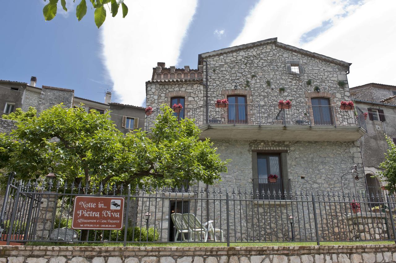 Casa Vacanze "Pietra Viva" Castelnuovo Parano Extérieur photo